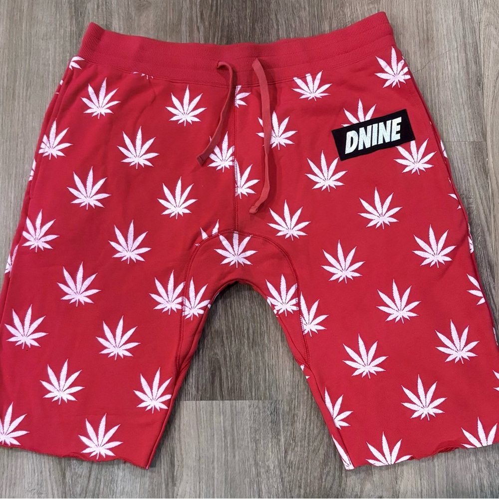 NEW! Men’s D9 DNINE Reserve Pot Leaf Shorts